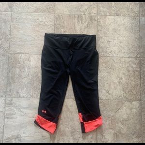 Under Armor mid calf work out pants
